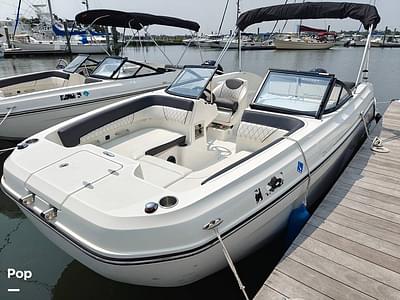 BOATZON | Bayliner DX2200