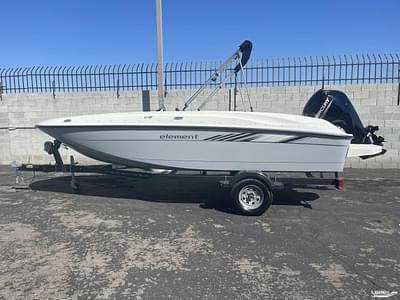 BOATZON | Bayliner E18 2022