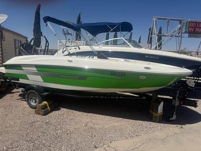 BOATZON | 2016 Bayliner Element E18