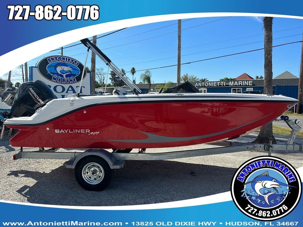 2024 Bayliner Element M19 - Sold Boat