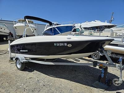BOATZON | Bayliner Element Standard 2015 BOATZON | Bayliner Element Standard 2015