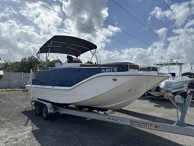 BOATZON | Bayliner Element XR7 2018