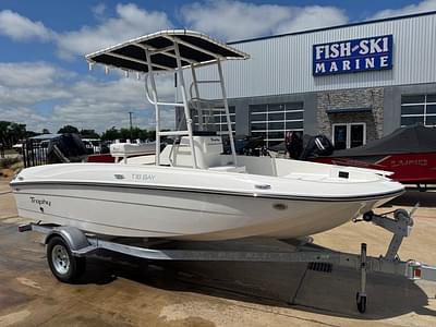 BOATZON | Bayliner T18 2025