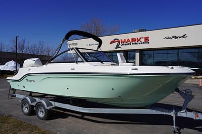 BOATZON | Bayliner T22SC 2025 BOATZON | Bayliner T22SC 2025