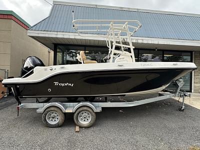 BOATZON | 2024 Bayliner Trophy T20CC