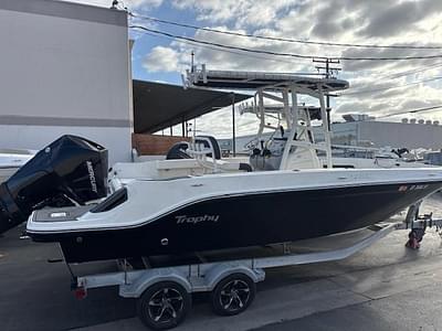 BOATZON | Bayliner Trophy T22CC 2021