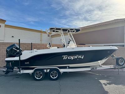 BOATZON | Bayliner Trophy T24CC 2023