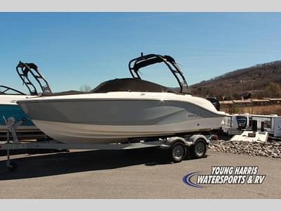 BOATZON | Bayliner V20 2025