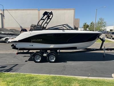 BOATZON | Bayliner V20i 2025 BOATZON | Bayliner V20i 2025