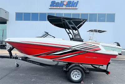 BOATZON | Bayliner VR4 Bowrider 2023