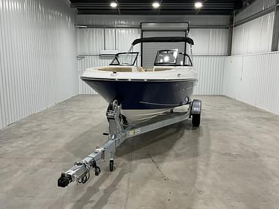 BOATZON | Bayliner VR4 Bowrider 2024 BOATZON | Bayliner VR4 Bowrider 2024