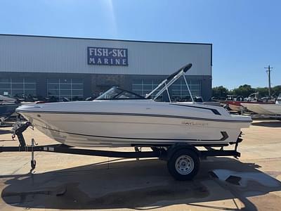 BOATZON | Bayliner VR4 Bowrider 2025 BOATZON | Bayliner VR4 Bowrider 2025