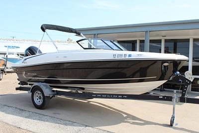 BOATZON | Bayliner VR4 Bowrider  Outboard 2022
