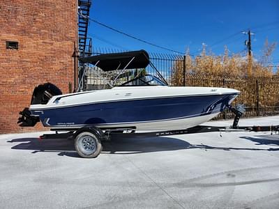 BOATZON | Bayliner VR4 Bowrider Outboard 2025 BOATZON | Bayliner VR4 Bowrider Outboard 2025