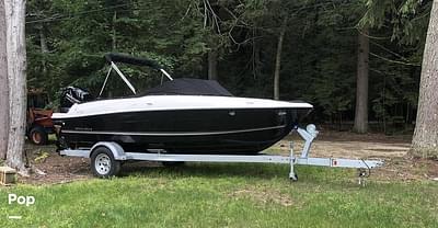 BOATZON | Bayliner VR4 BR