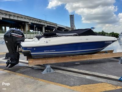 BOATZON | Bayliner VR4