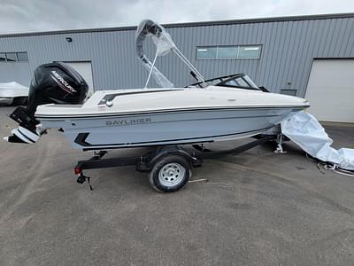 BOATZON | Bayliner VR4 Outboard 2025 BOATZON | Bayliner VR4 Outboard 2025