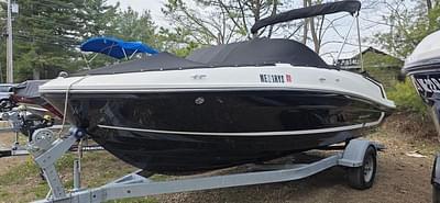 BOATZON | Bayliner VR5 2018 BOATZON | Bayliner VR5 2018