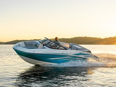 BOATZON | Bayliner VR5 Bowrider 2021