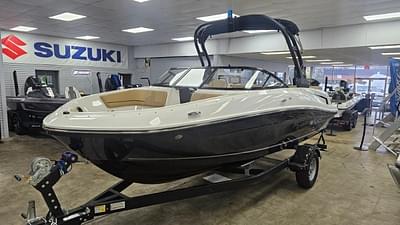 BOATZON | 2025 Bayliner VR5 Bowrider I/O