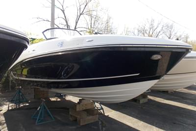 BOATZON | 2021 Bayliner VR5 Bowrider OB BOATZON | 2021 Bayliner VR5 Bowrider OB