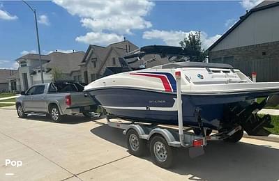 BOATZON | Bayliner VR5
