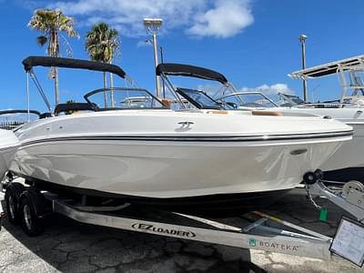 BOATZON | 2021 Bayliner VR6