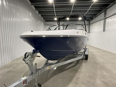 BOATZON | Bayliner VR6 Bowrider 2024 BOATZON | Bayliner VR6 Bowrider 2024