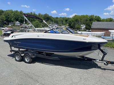 BOATZON | Bayliner VR6 Bowrider 2024