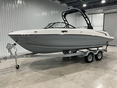 BOATZON | Bayliner VR6 Bowrider 2025