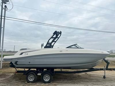 BOATZON | Bayliner VR6 Bowrider 2025