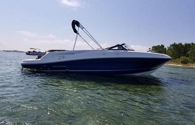 BOATZON | Bayliner VR6 Bowrider 2025