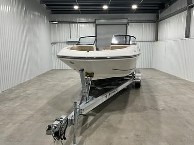 BOATZON | Bayliner VR6 Bowrider  Outboard 2021