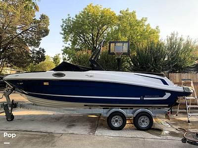 BOATZON | Bayliner VR6