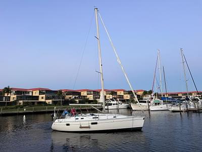 BOATZON | 1995 Beneteau Oceanis 351