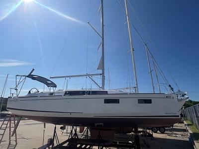 BOATZON | Beneteau Oceanis 351 2019 BOATZON | Beneteau Oceanis 351 2019