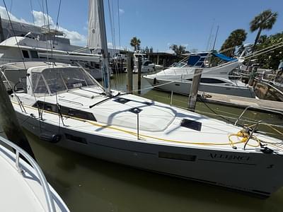 BOATZON | Beneteau Oceanis 411 2017