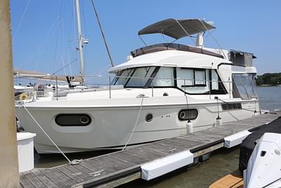 BOATZON | Beneteau Swift Trawler 41 2022