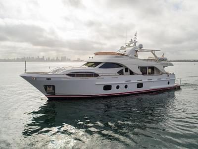 BOATZON | Benetti Legend 2008