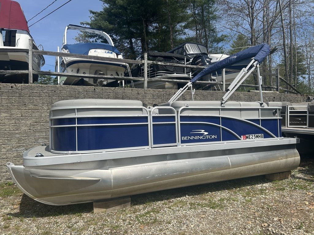 2023 Bennington 188 SVL - Sold Boat