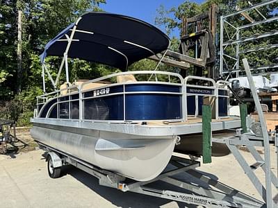 BOATZON | Bennington 20 SF 2017