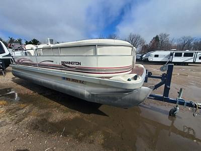 BOATZON | Bennington 2050RL 2002 BOATZON | Bennington 2050RL 2002