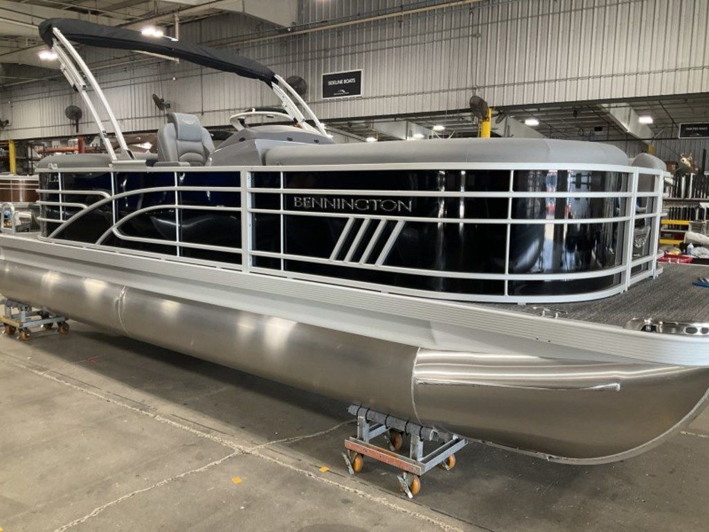 2025 Bennington 22 LSR Tri Toon priced with a 150hp - Sold Boat