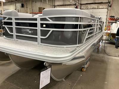 BOATZON | BENNINGTON 22 SSB 2025