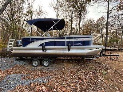 BOATZON | Bennington 22 SSR 2022