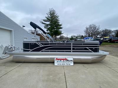 BOATZON | Bennington 22 SSR Stern Radius 2025