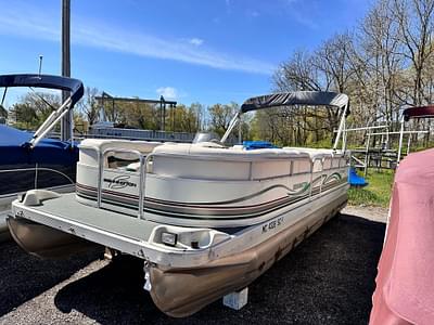 BOATZON | 2000 Bennington 2250 Pontoon BOATZON | 2000 Bennington 2250 Pontoon