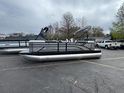 BOATZON | Bennington 22SSRSE 2025
