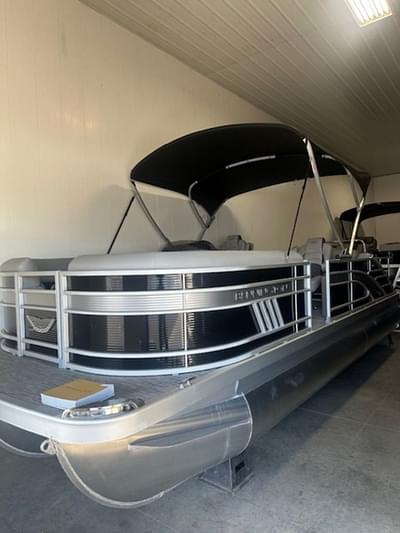 BOATZON | Bennington 23 LSB Tri Toon priced with a 150hp 2024