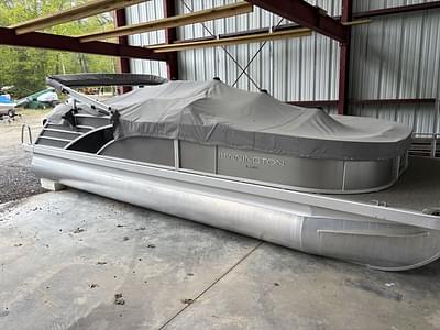 BOATZON | Bennington 23 LTFB 2021